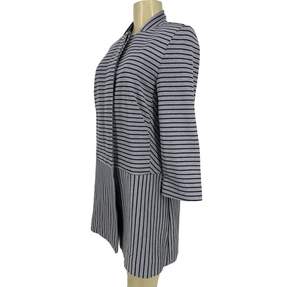 Cabi Small Women Striped Car Coat #5474 Med Length Jacket Button Up 7-4 - Picture 2 of 9
